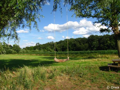 De schommel tussen Nederland en Duitsland (Foto: Dick Waanders)