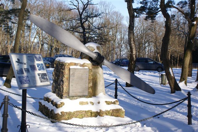 Vliegermonument