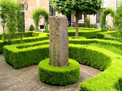 Grenssteen Almelo (Foto Aafke de Wijk)