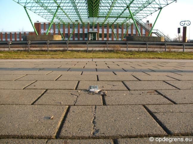 Meetpunt onder brug (Foto: Rita Melgert)